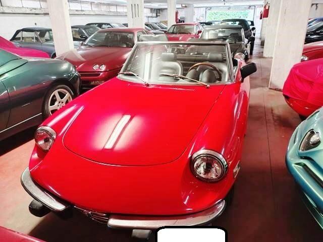 Alfa Romeo Spider 200 veloce