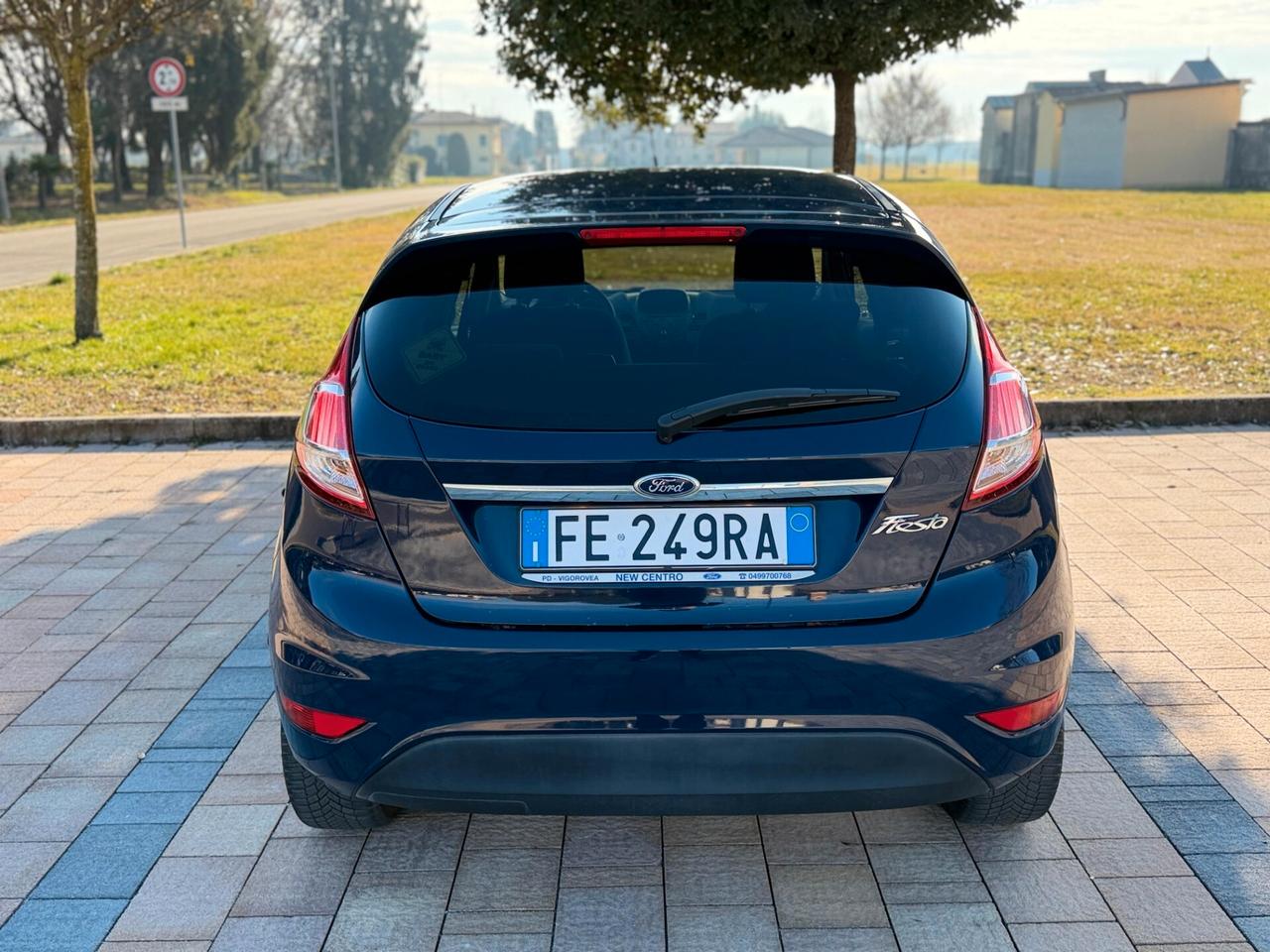 Ford Fiesta 1.4 economic 5 porte- GPL Ford