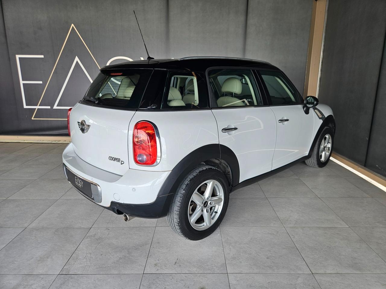 MINI Cooper D Countryman 1.6