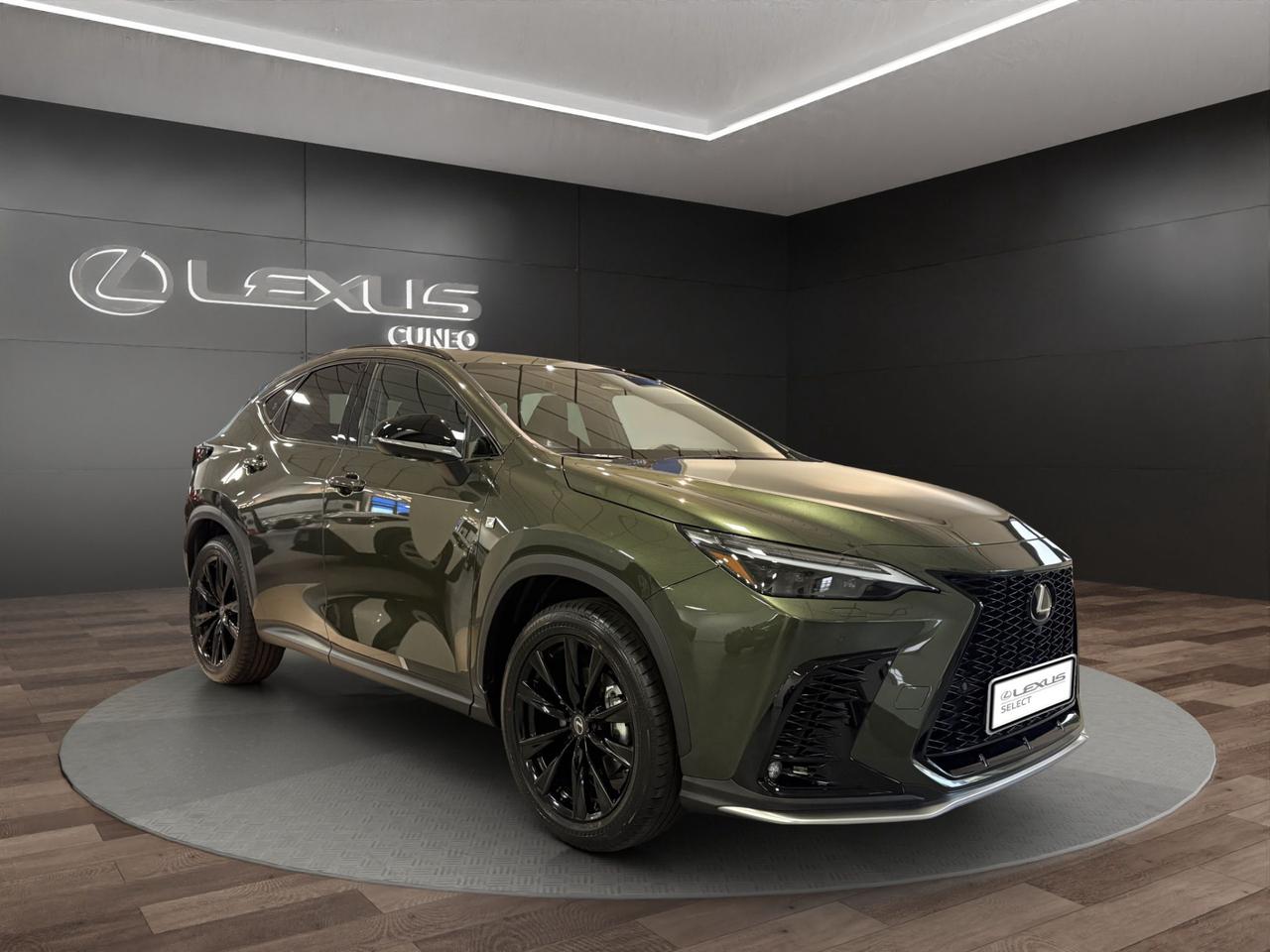 Lexus NX 2.5 F-Sport 4wd 197cv e-cvt