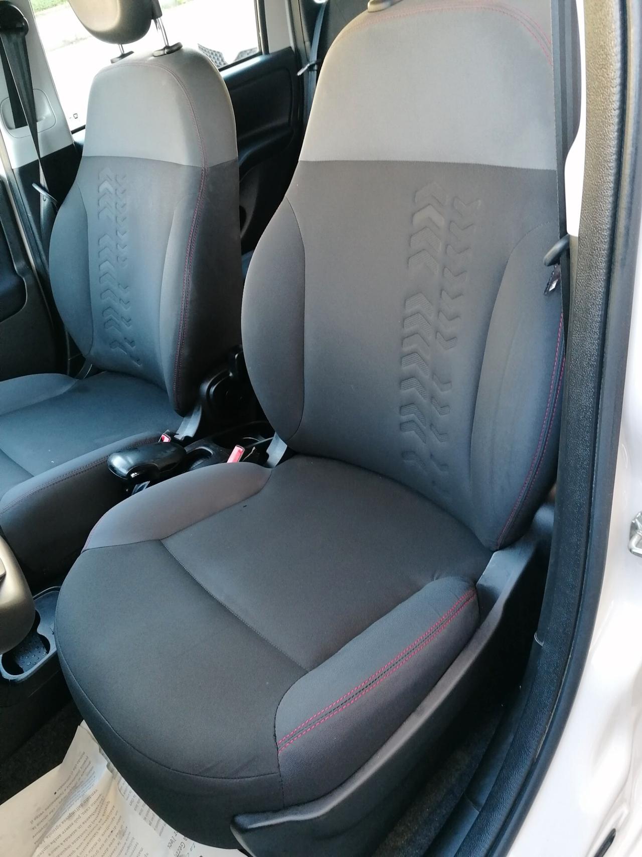 Fiat Panda 1.2 69Cv Lounge