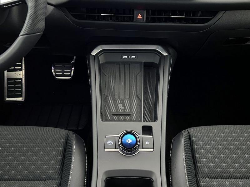 Volkswagen T-Roc T-Roc 1.5 etsi R-Line 150cv dsg