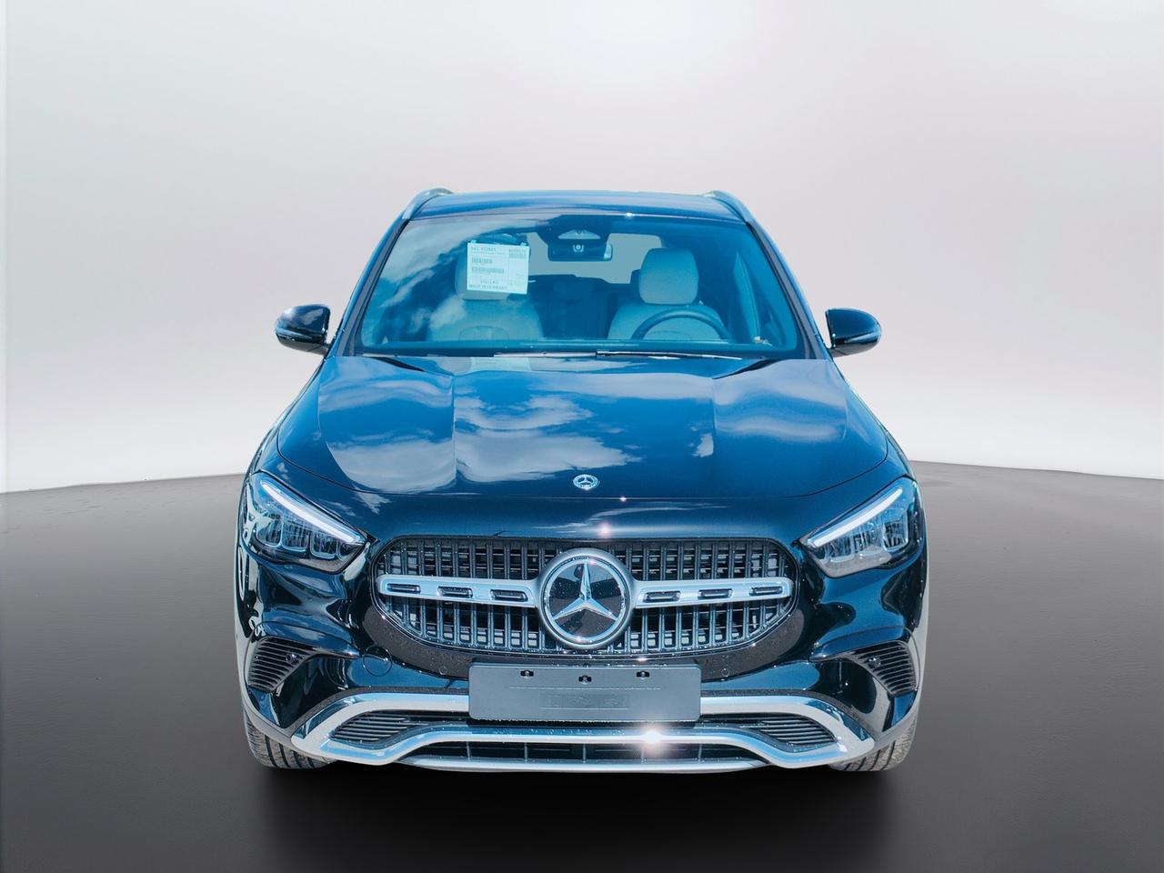 Mercedes-Benz GLA 180