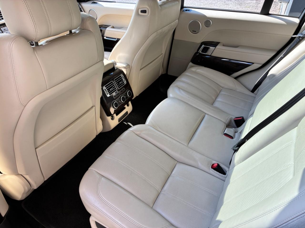 Land Rover Range 3.0 TDV6 Autobiography