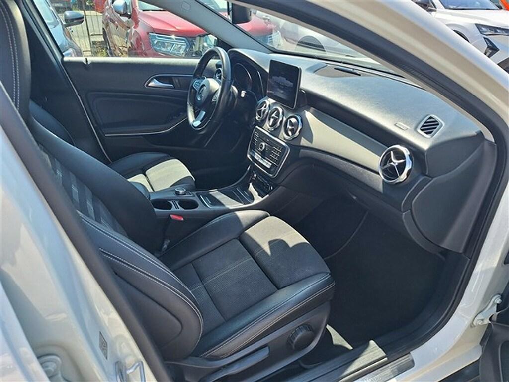 Mercedes GLA 200 200 D Premium 4Matic 7G-DCT