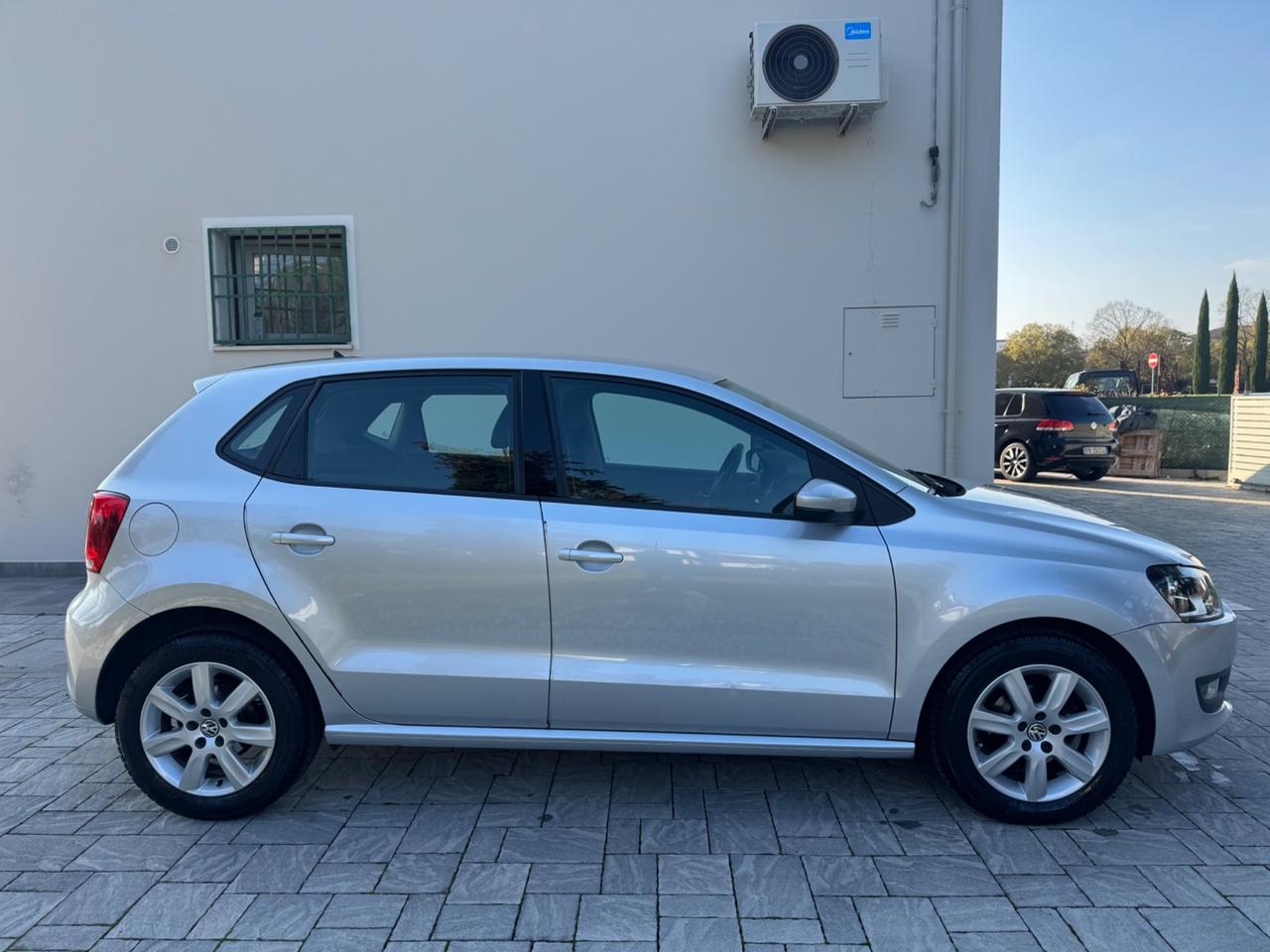 Volkswagen Polo 1.4 5 porte Highline OK NEOPATENTATI