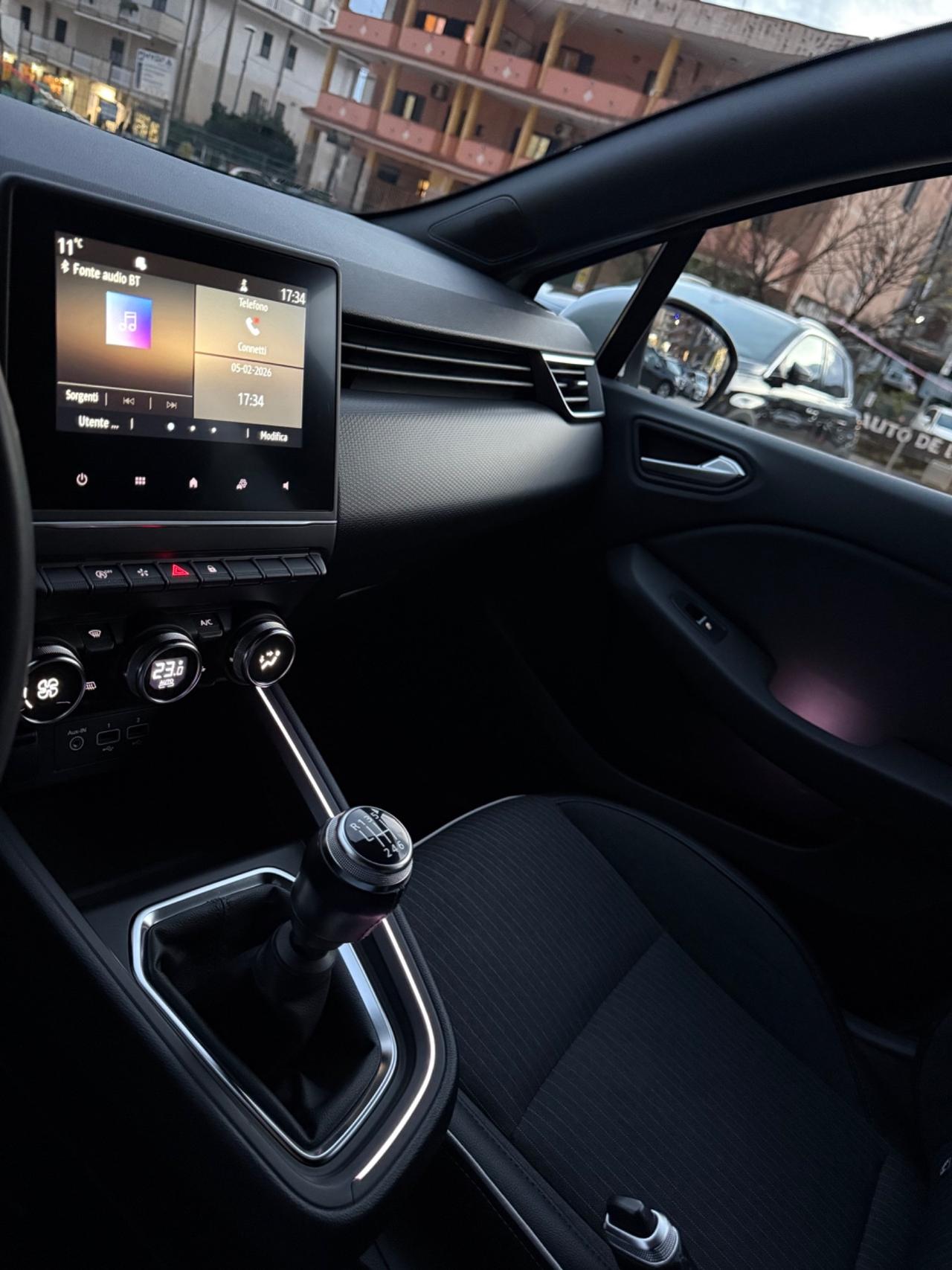 Renault Clio TCe 100 CV GPL 5 porte Intens full full optional