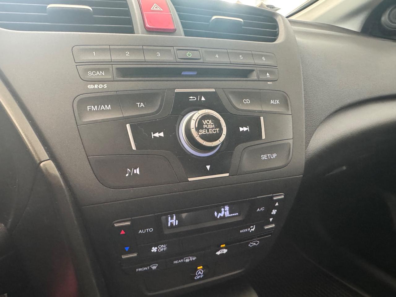 Honda Civic 1.4 i-VTEC Sport