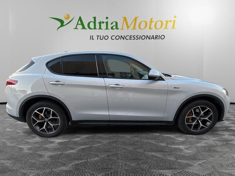 Alfa Romeo Stelvio 2.2 Turbodiesel 190 CV AT8 Q4 Sprint