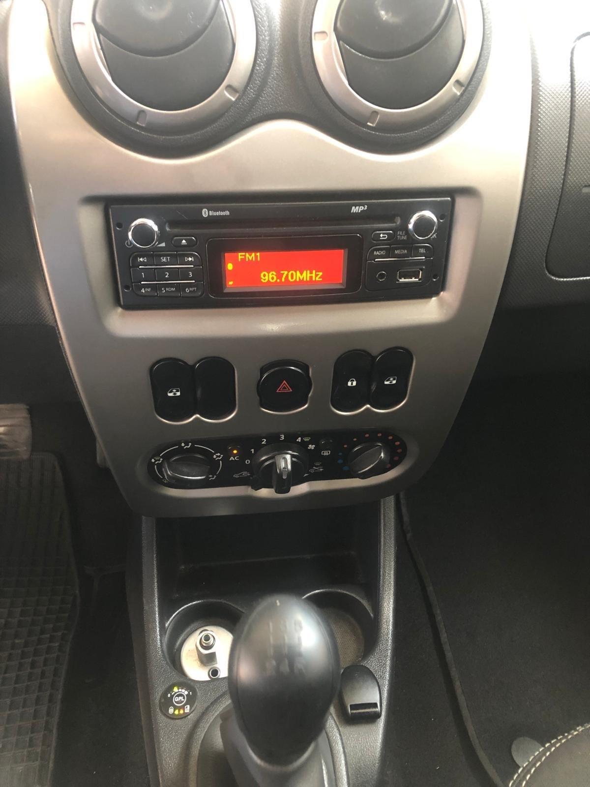 DACIA SANDERO STEPWAY 1.6 GPL-GARANZIA 12 MESI