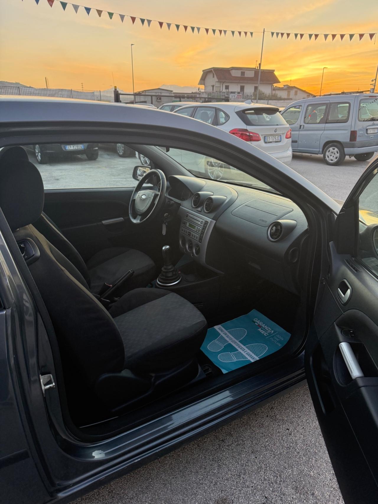 Ford Fiesta 1.2 82CV 3 porte Titanium