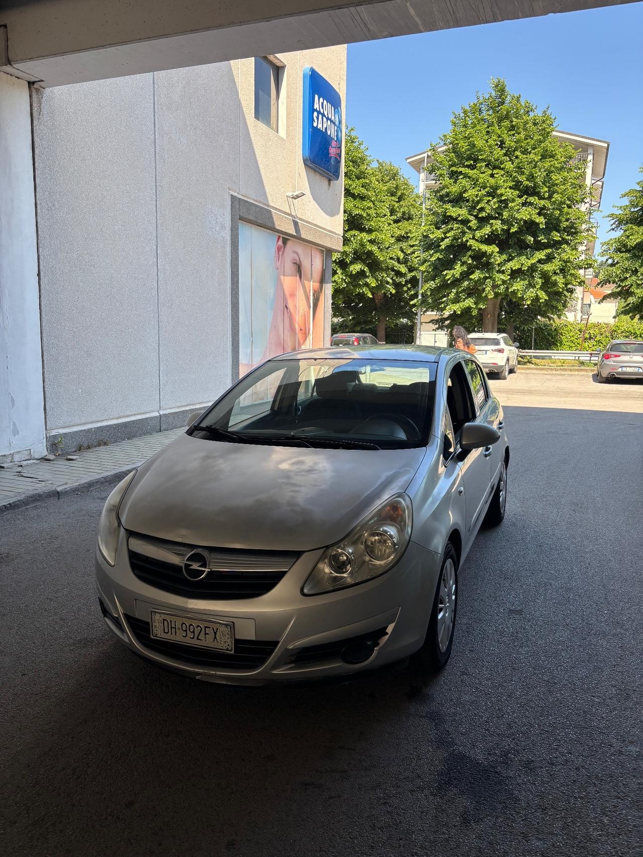 Opel Corsa 1.2 5 porte Easytronic Cosmo
