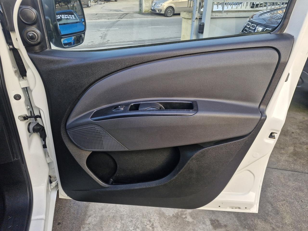 FIAT DOBLO' 1.6 MULTIJET 105CV ANNO 2013