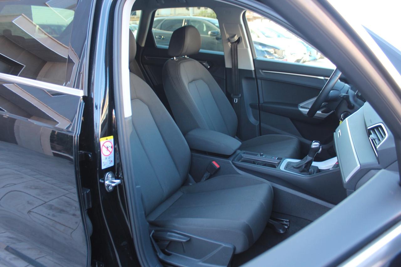 Audi Q3 35 TDI S tronic Business Advanced