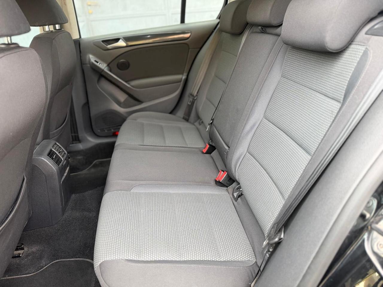 Volkswagen Golf Business 1.6 TDI 5p. Highline