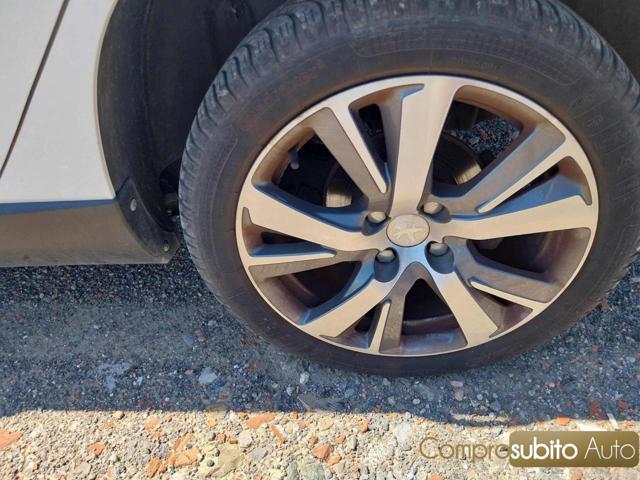 PEUGEOT 2008 1° serie BlueHDi 120 S&S Allure