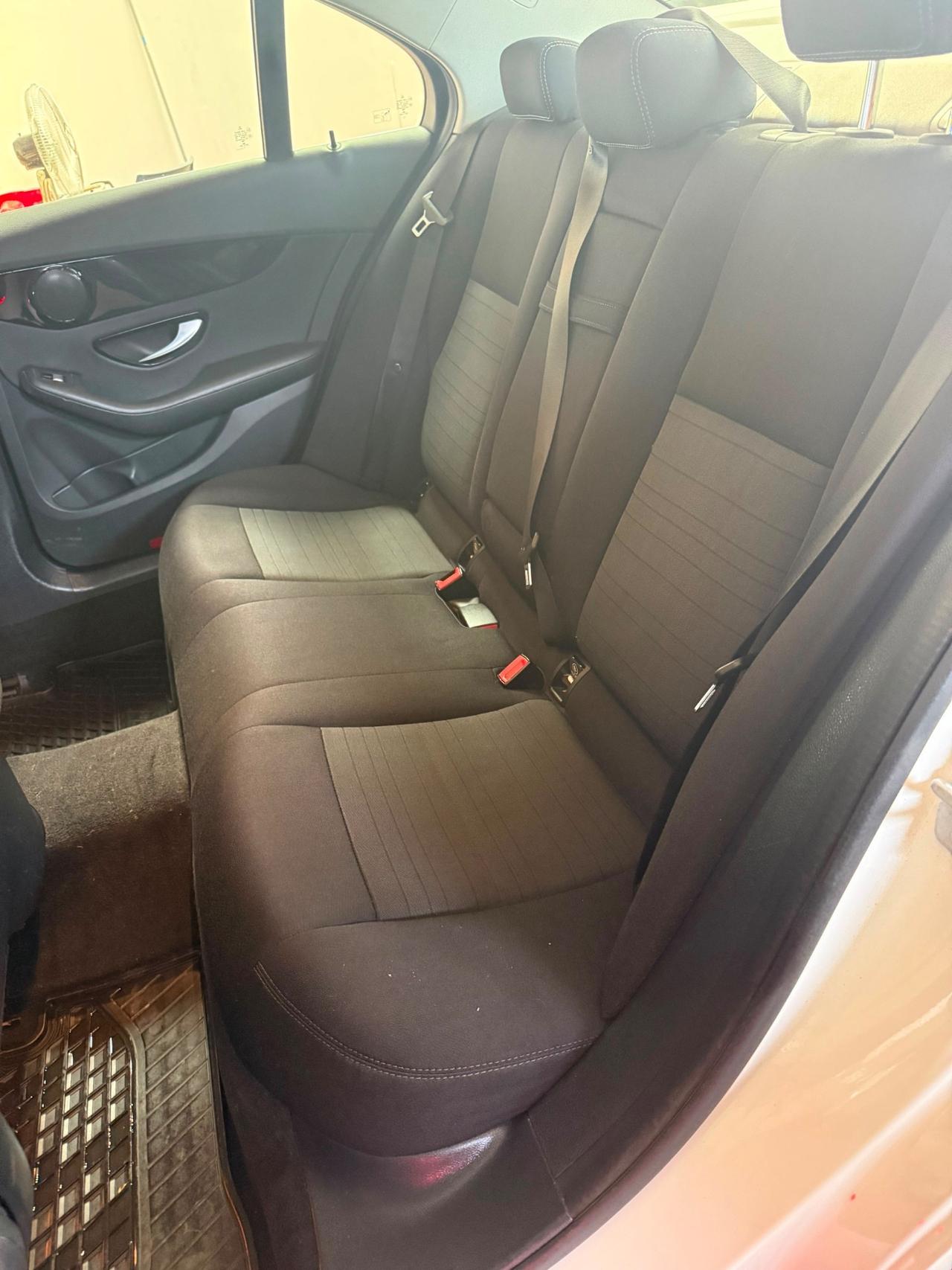 Mercedes-benz C 220 Premium