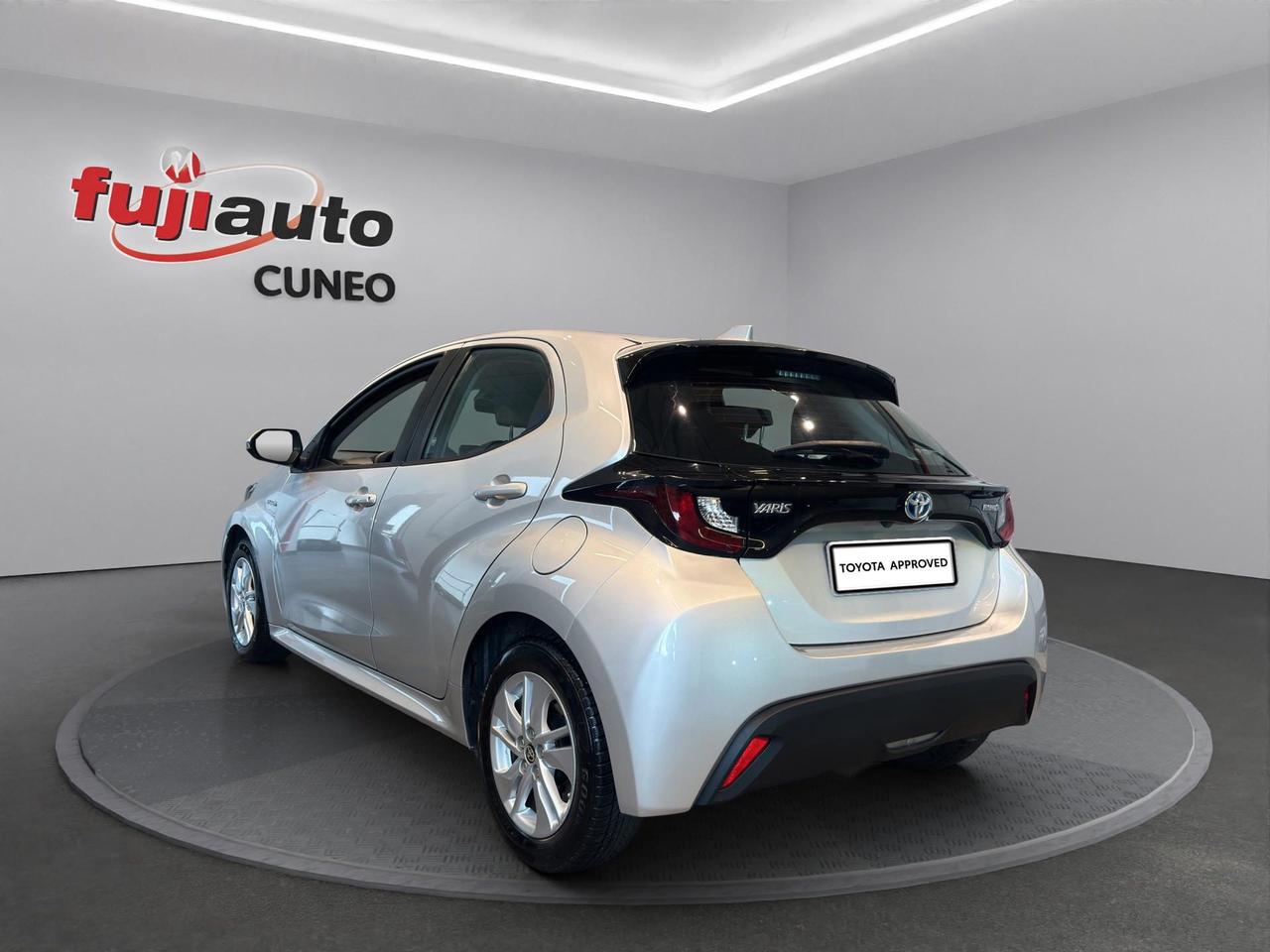 Toyota Yaris 1.5h Business