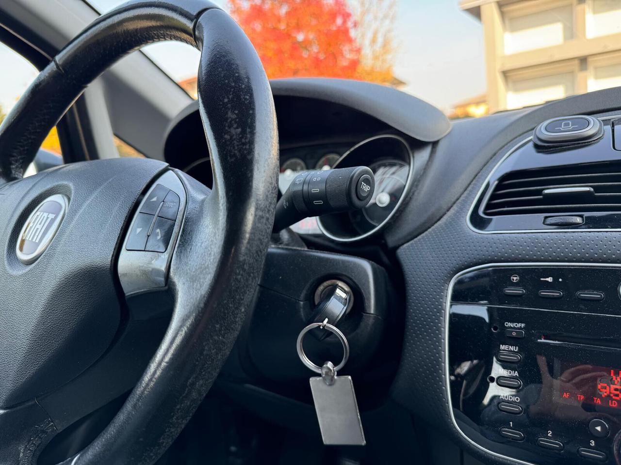 FIAT Punto Evo 1.3 Multijet 75 CV 5 Porte Dynamic – Adatta a Neopatentati