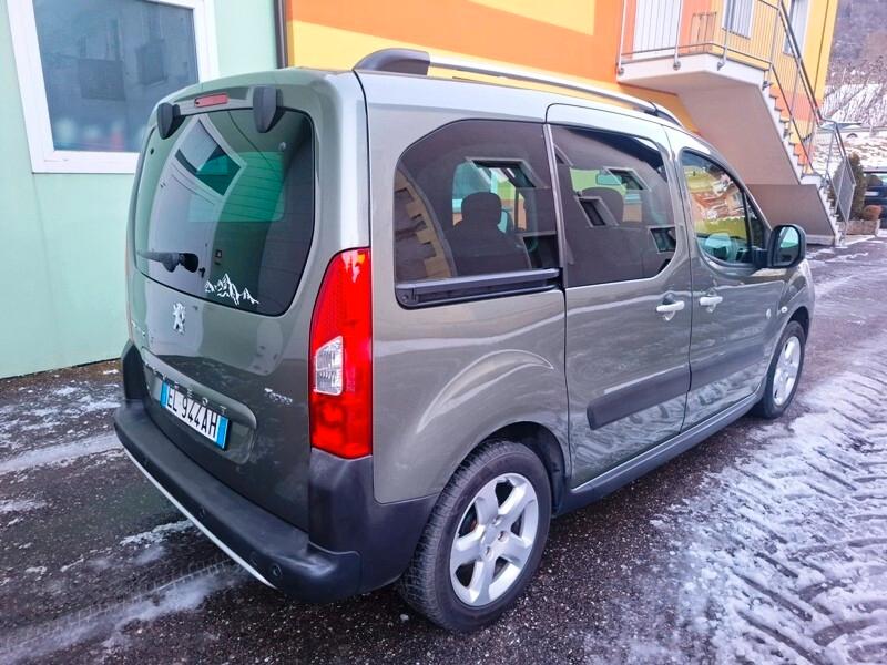 PEUGEOT Partner Tepee 1.6 HDi 92CV Outdoor