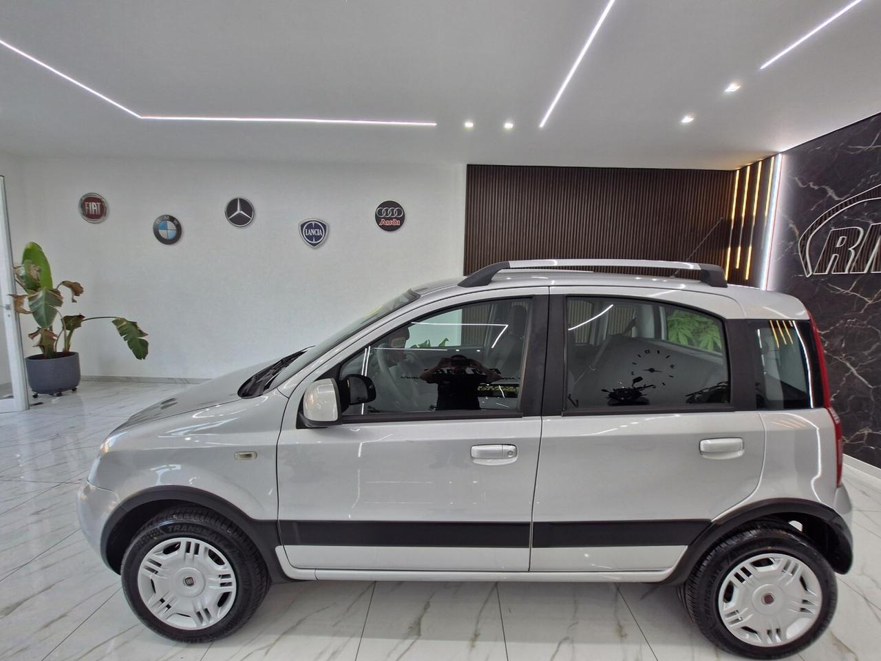 FIAT PANDA 1.2 CLIMBING NATURAL POWER ANNO 2010