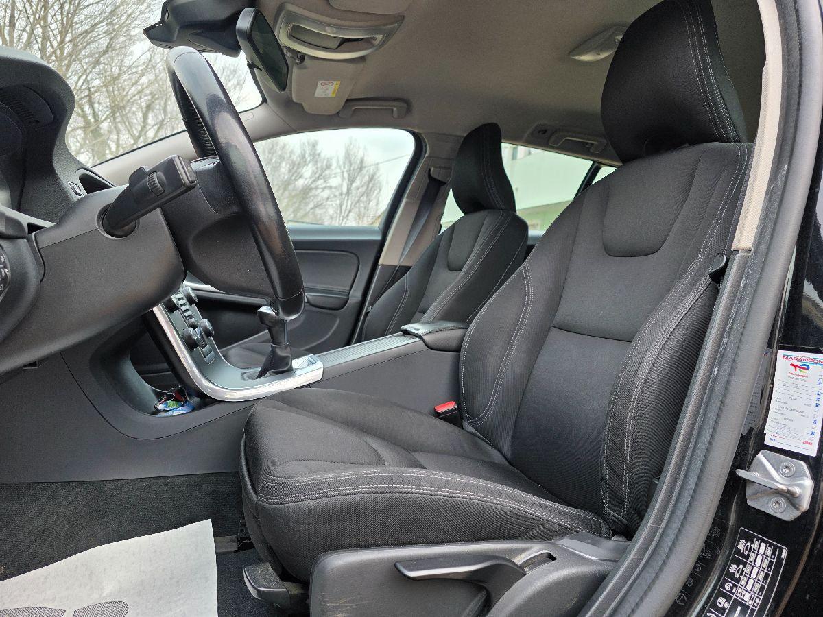 VOLVO V60 2.0 DIESEL D2 OK NEO GARAN FINAZ