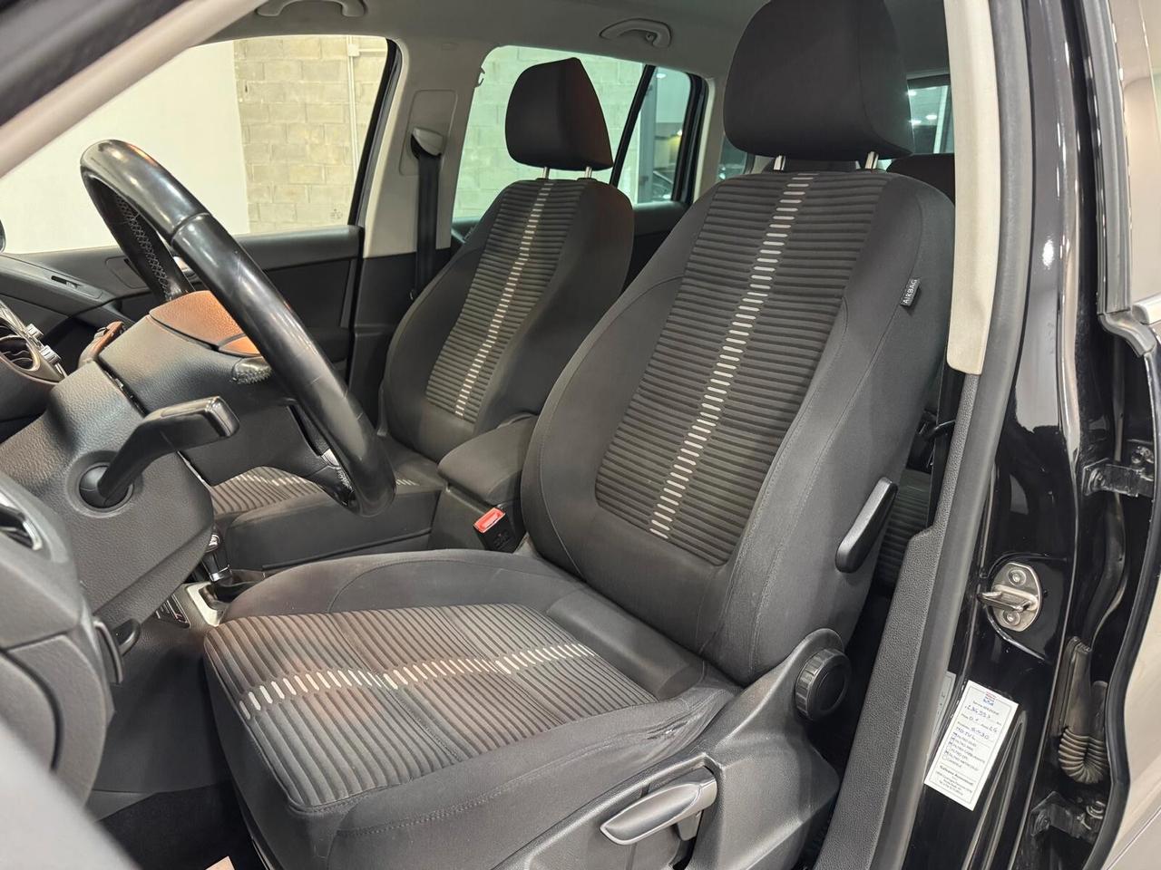 Volkswagen Tiguan 2.0 TDI DPF 4MOTION DSG Sport & Style