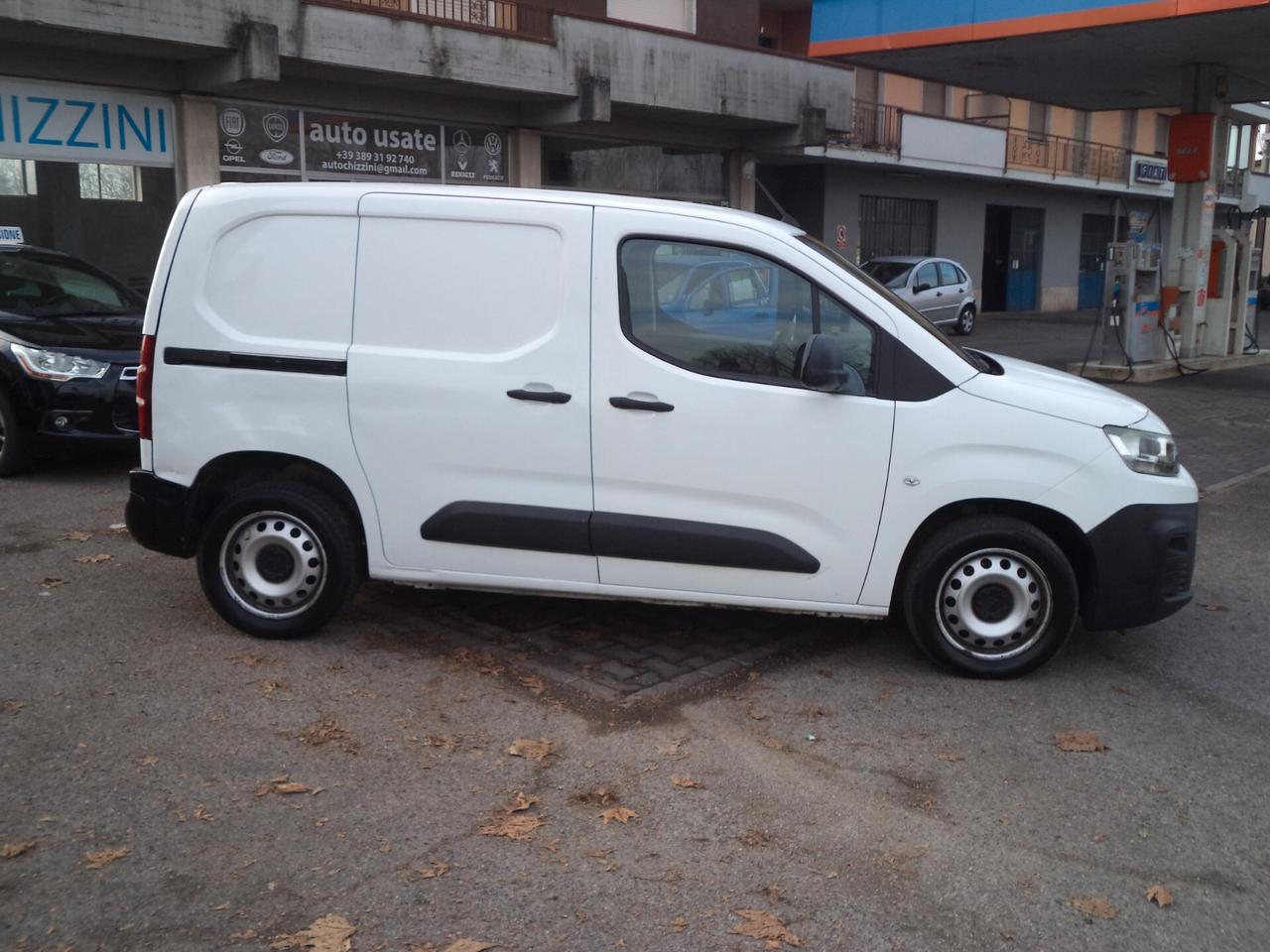Citroen Berlingo Furgone 1.6 HDI 99CV cv 3 POSTI IN CABINA EURO6 FRIZIONE NUOVA