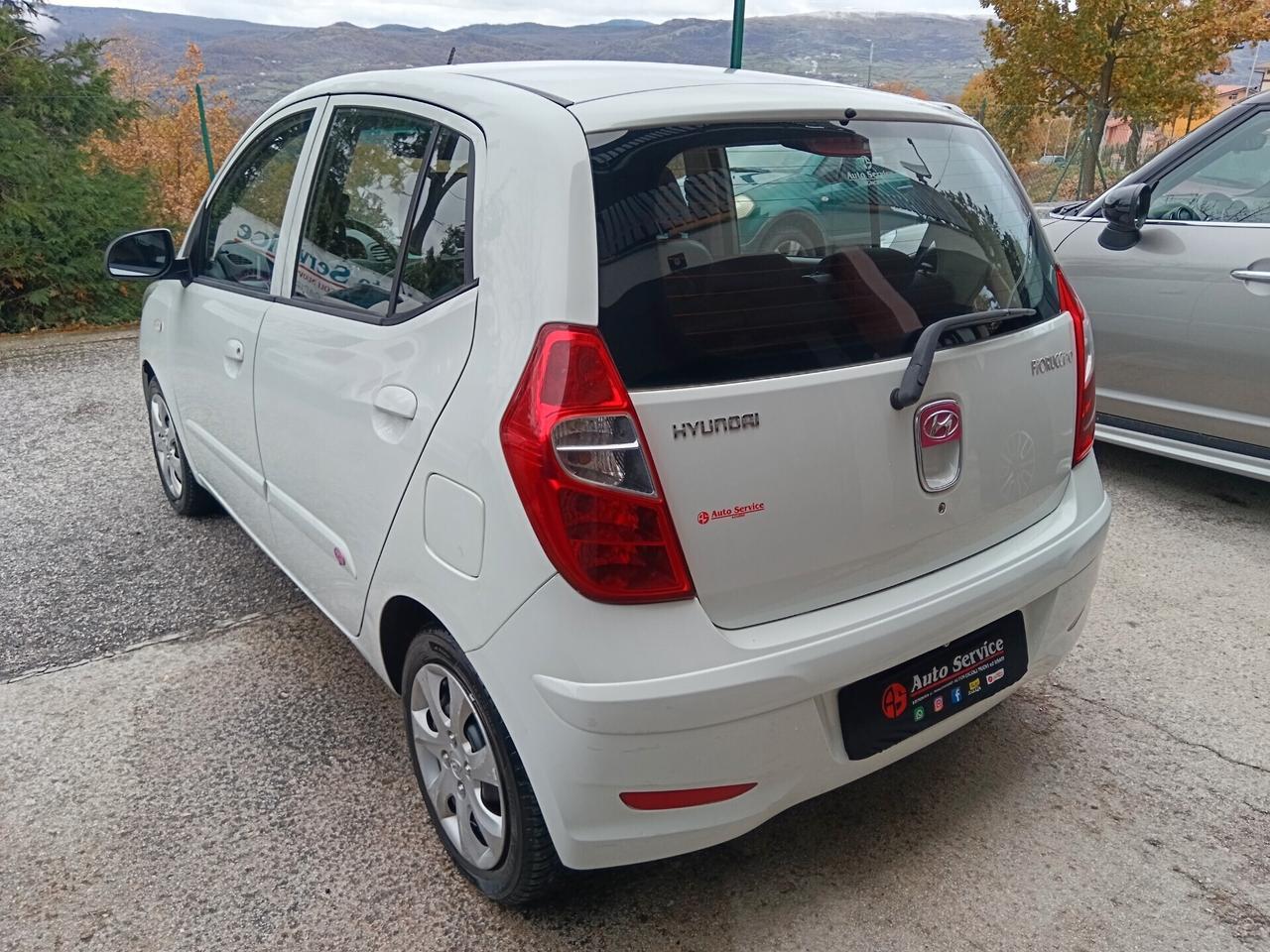 Hyundai i10 1.1 12V FIORUCCI RETROCAMERA