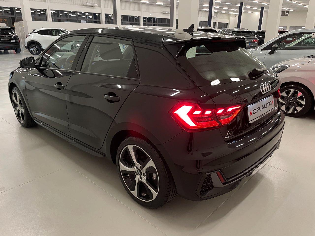 Audi A1 Sportback 30 1.0 tfsi S Line Edition 116cv