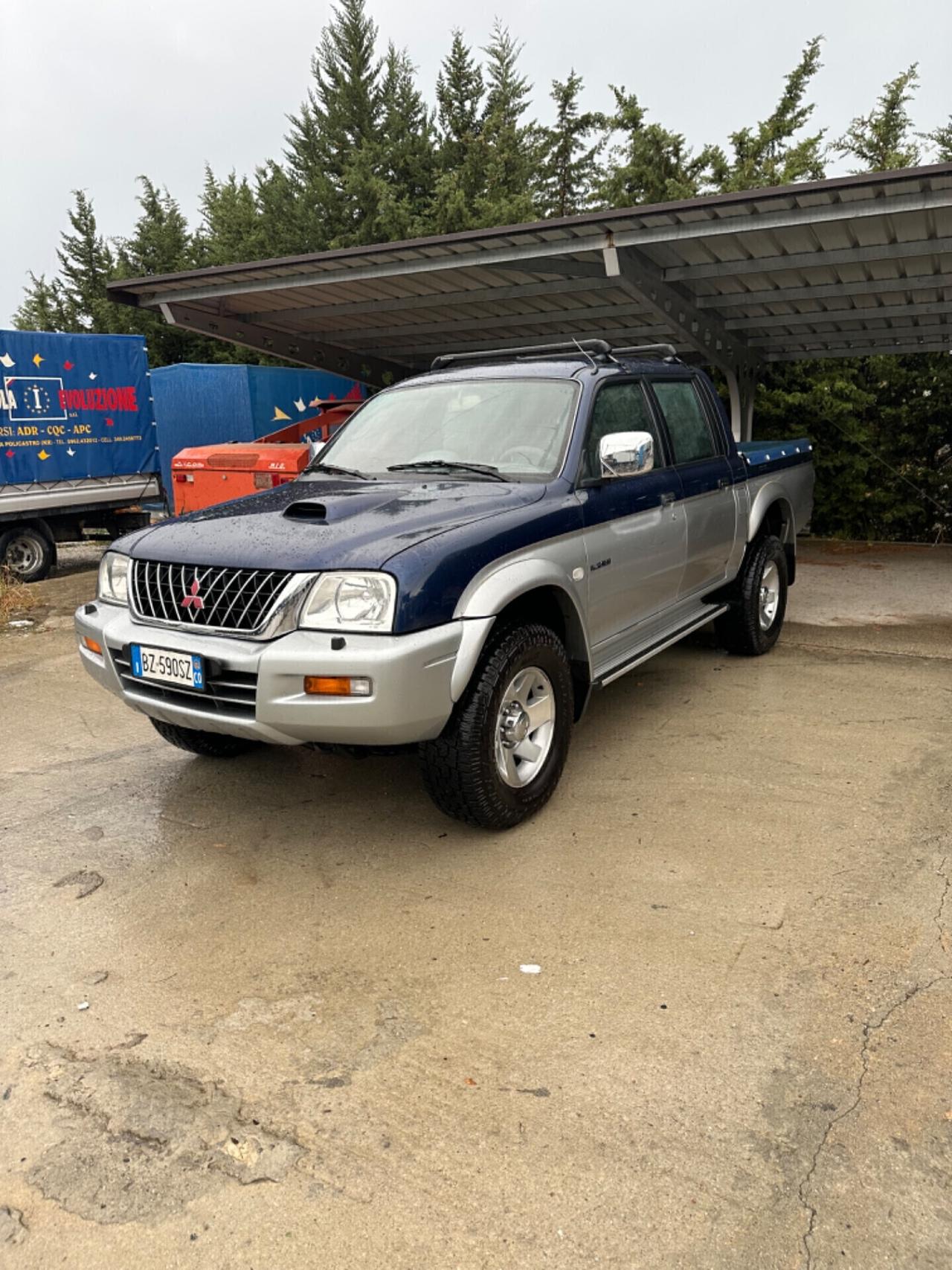 Mitsubishi L200 2.5 TDI 4WD COME NUOVO