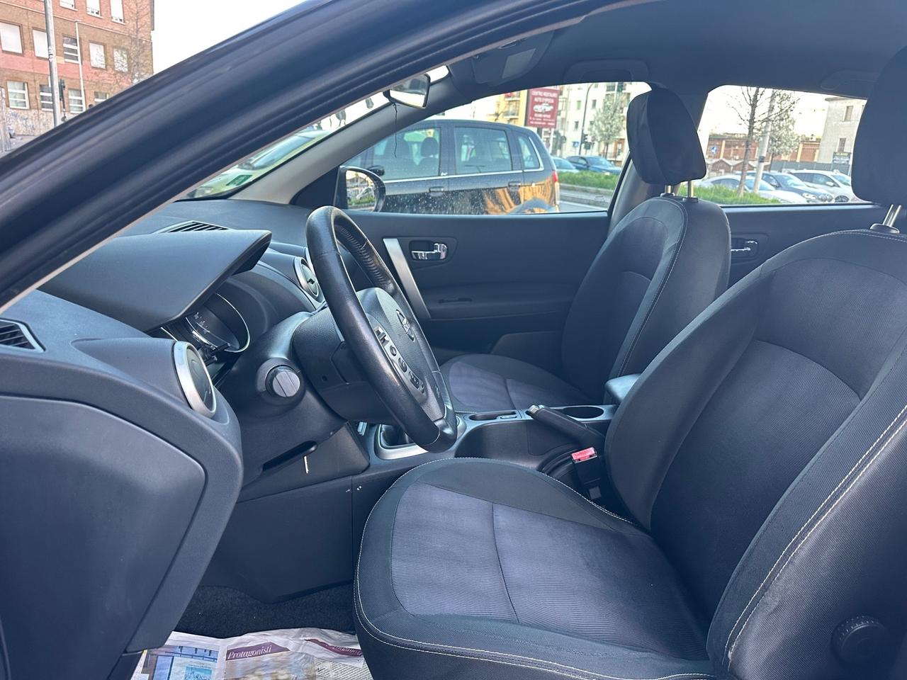 Nissan Qashqai 1.5 dCi economica navigatore