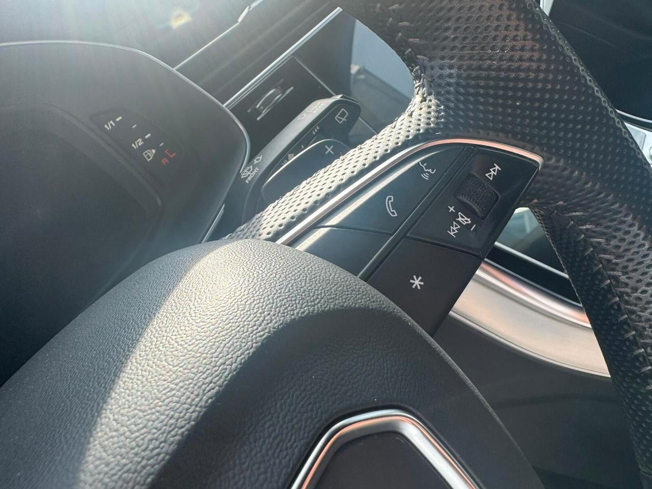 Audi Q8 50 TDI 286 CV quattro tiptronic Sline garanzia
