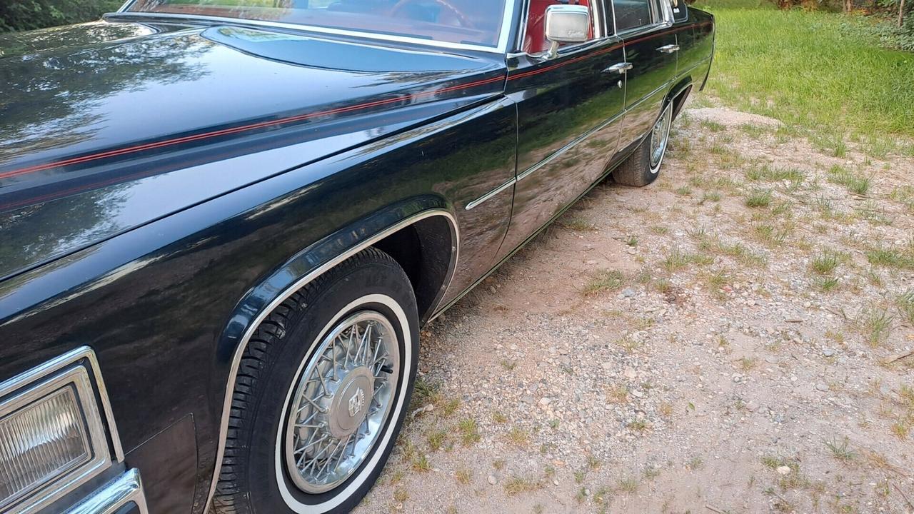Cadillac Deville de ville PREZZO OFF-E-R-TA