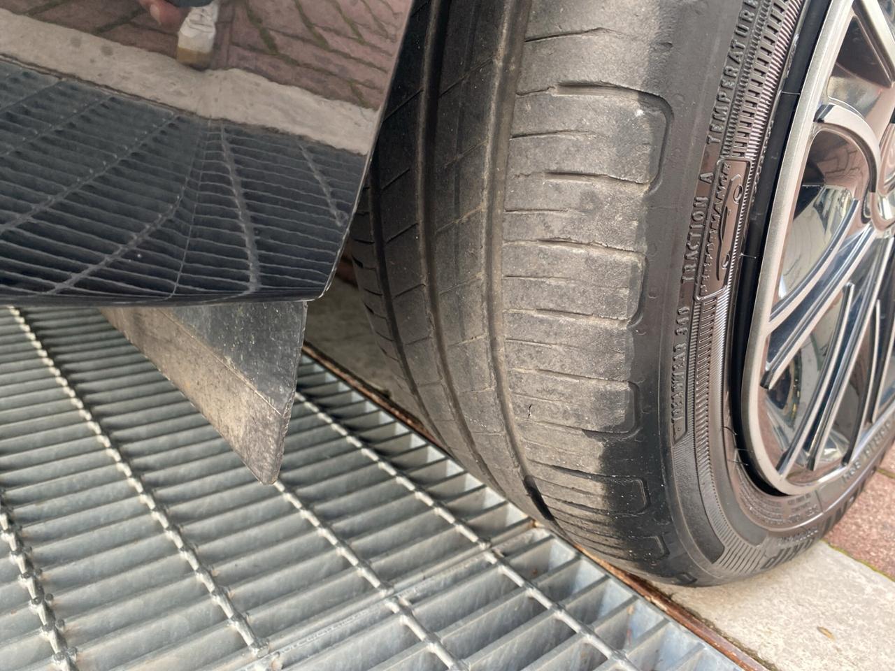 Lancia Ypsilon 1.0 FireFly 5 porte S&S Hybrid Gold