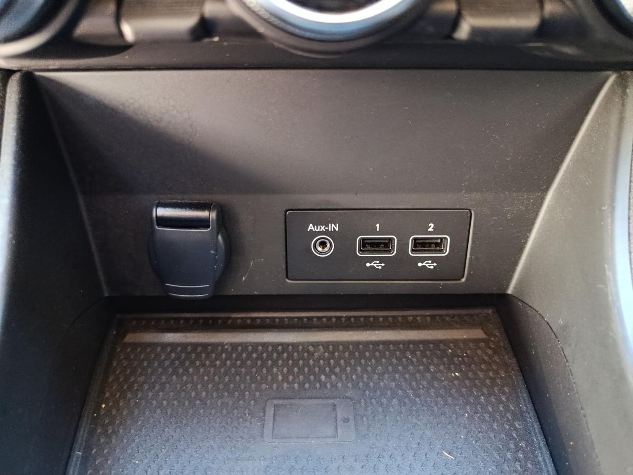 Renault Captur Techno Fast Track TCe 100 #7452