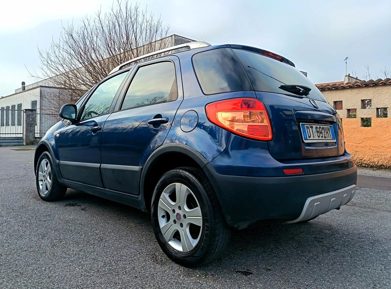 Fiat Sedici 1.9 MJT 4x4 Emotion