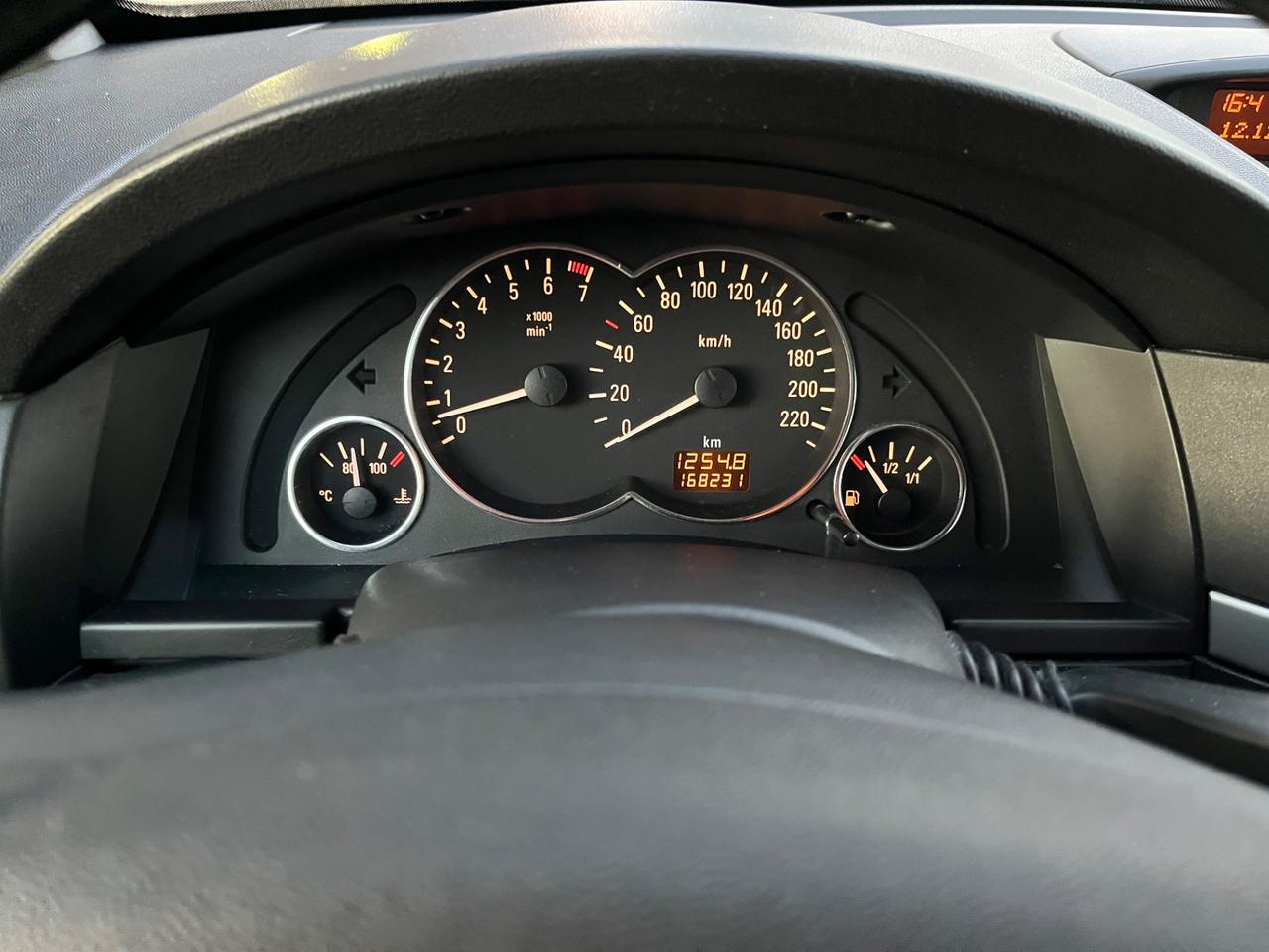 Opel Meriva 1.6 - NEOPATENTATI