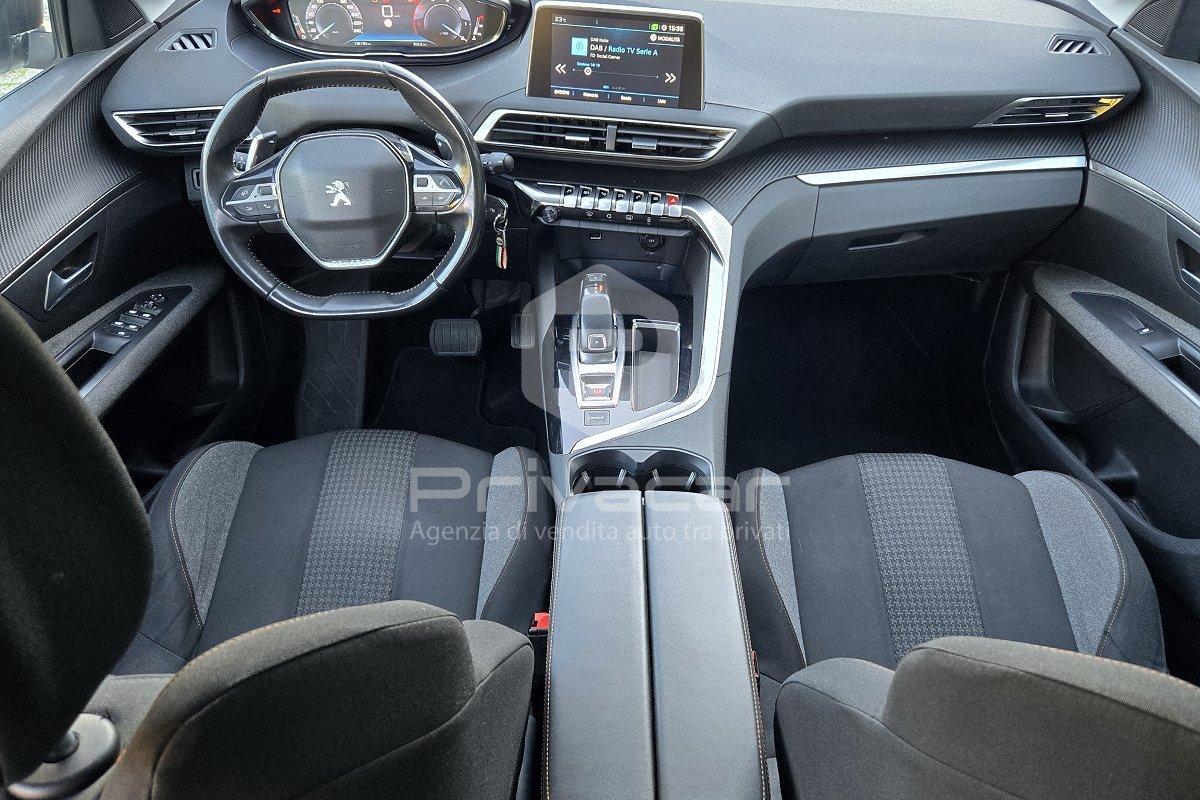 PEUGEOT 3008 BlueHDi 130 S&S EAT8 Allure