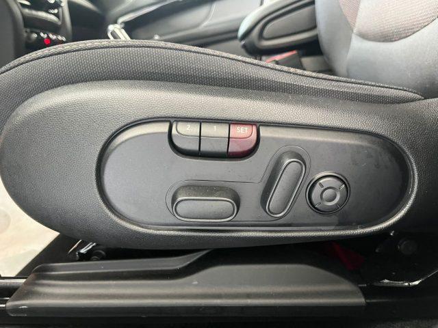 MINI Mini 2.0 Cooper D Essential Countryman