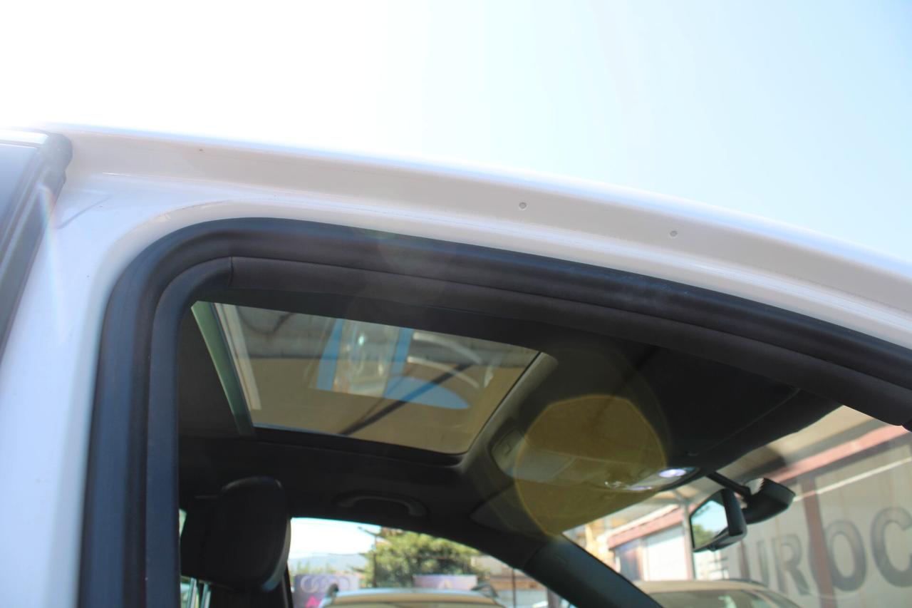 Volkswagen Tiguan 2.0 TDI 140 CV 4MOTION R-LINE