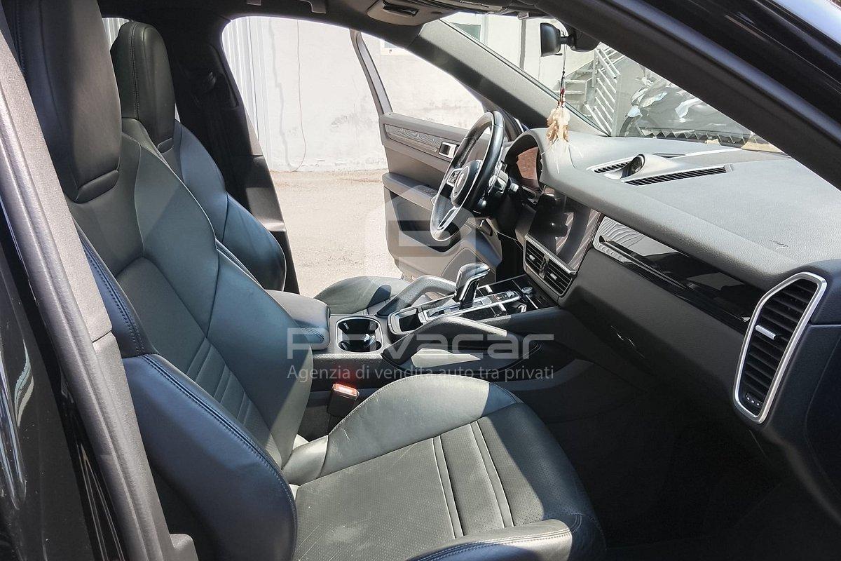 PORSCHE Cayenne Coupé 3.0 V6 E-Hybrid