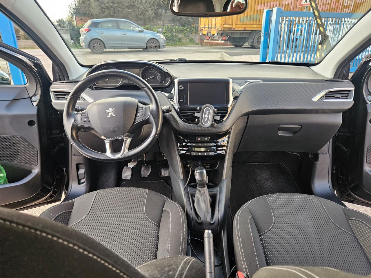 Peugeot 208 BlueHDi 75 3 porte Allure