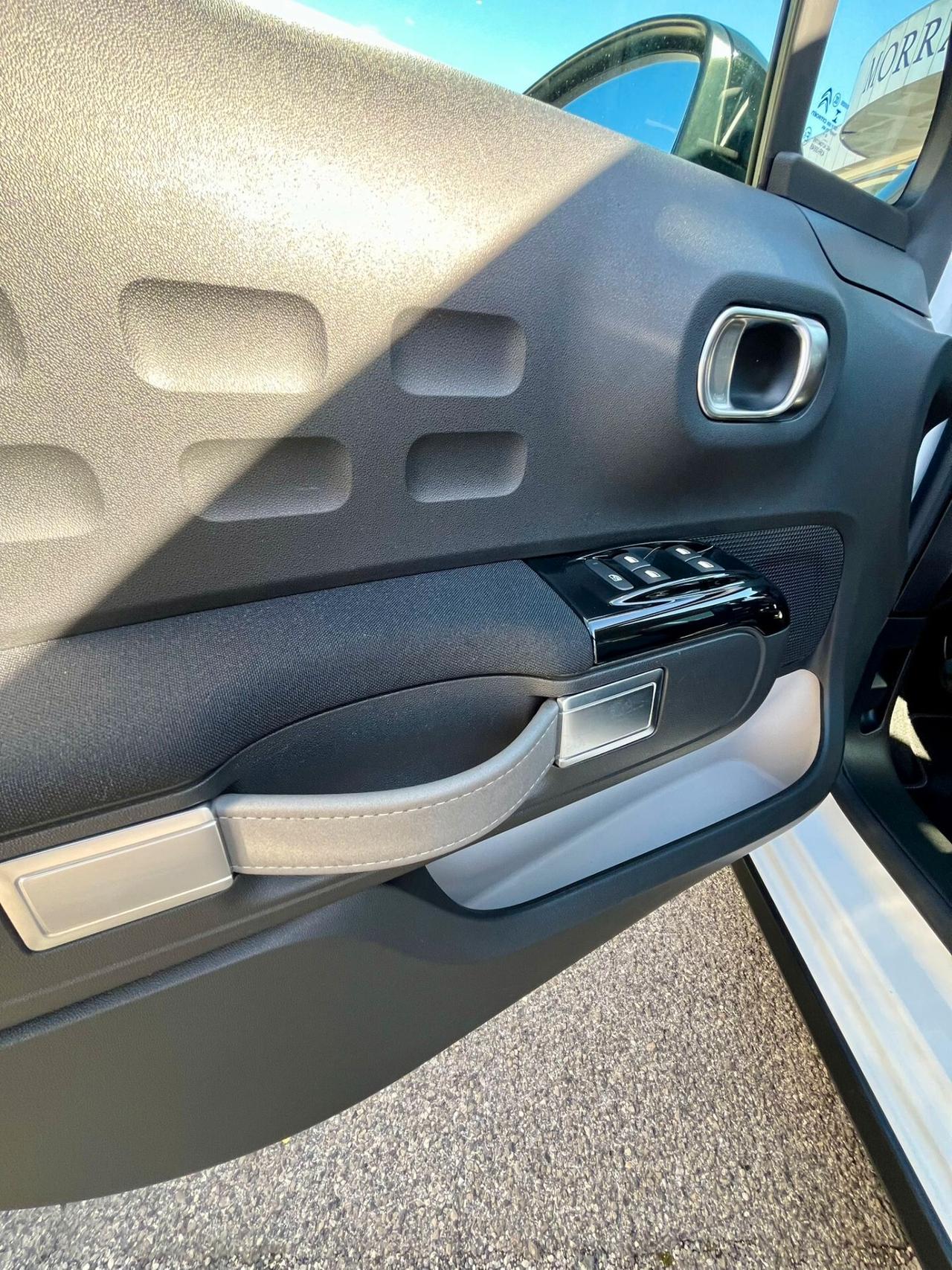 Citroen C3 PureTech 82 S&S Elle