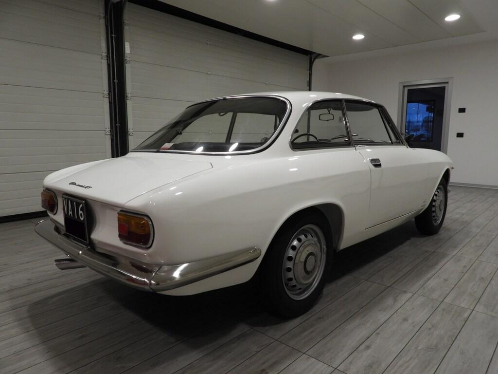 Alfa Romeo Spider GIULIA SPRINT GT 1600 TIPO 105.02