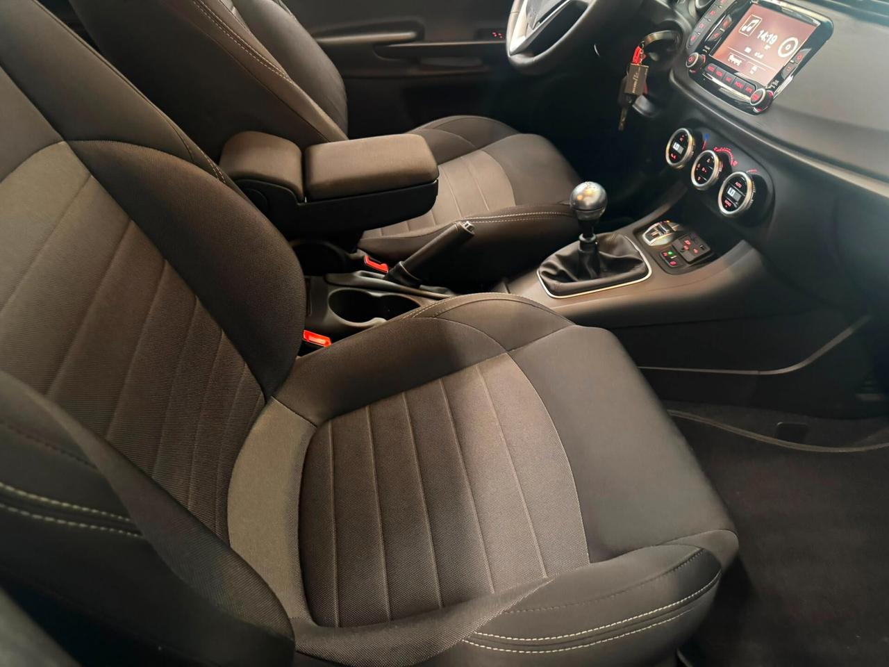 Alfa Romeo Giulietta 1.4 Turbo 120 CV Super PREZZO REALE!! UNICO PROPRIETARIO!!