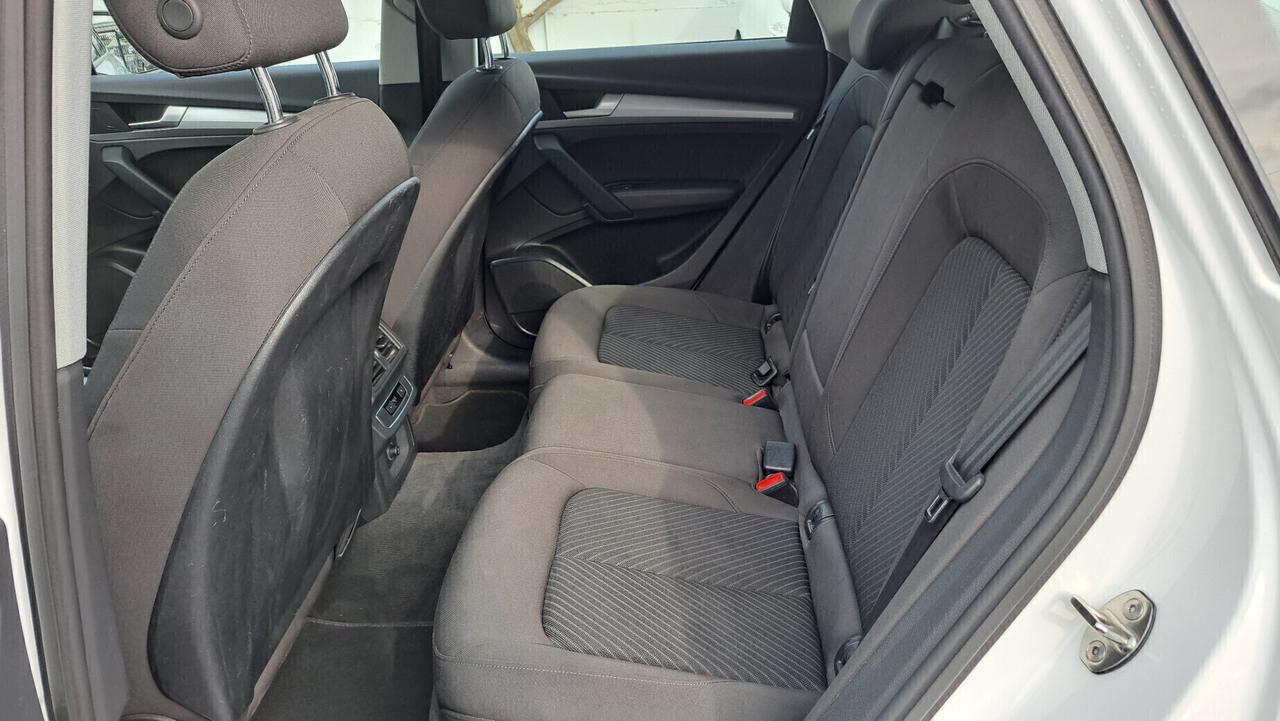 Audi Q5 TDI quattro 2.0 TDI S tronic 163cv