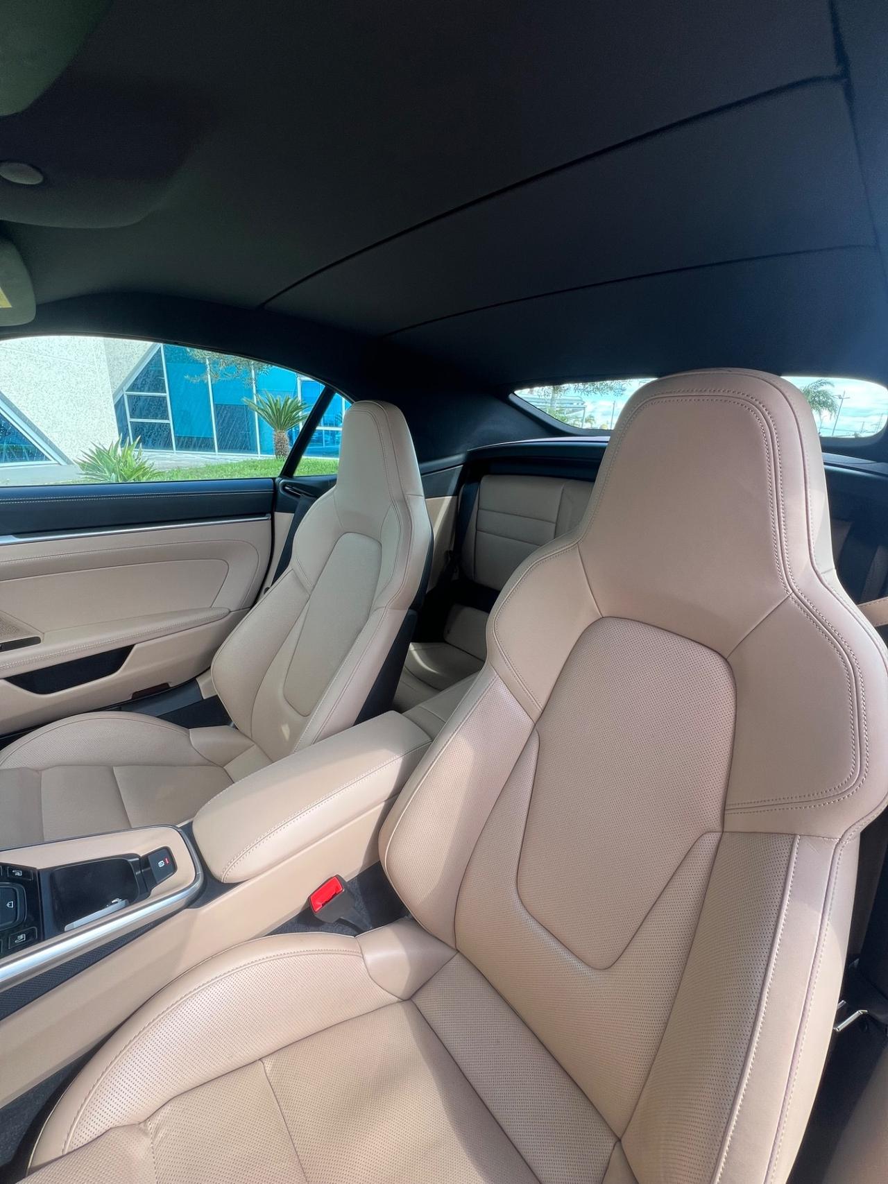 Porsche 911 992 Carrera 4S Cabriolet possibilità noleggio no scoring