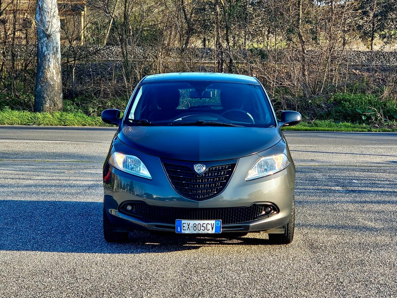 Lancia Ypsilon 1.2 69 CV 5 porte S&S Platinum 2014-E6 NEO.