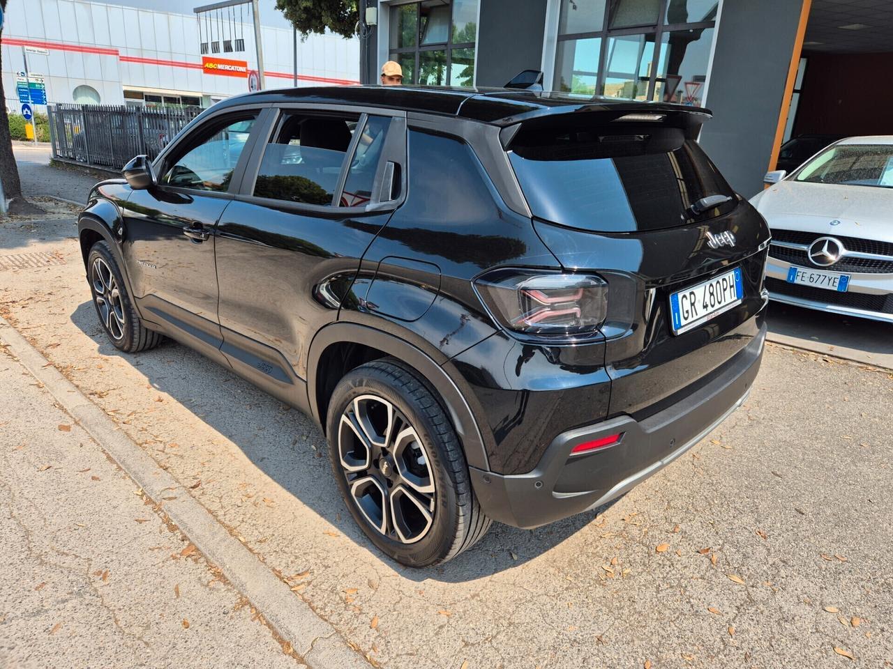 Jeep Avenger 1.2 Turbo 100 CV Summit